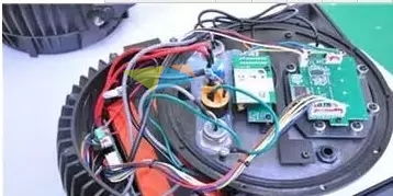 分析舞臺燈光質量優略 產品差異效果圖