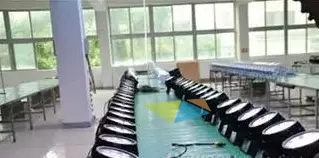 分析舞臺燈光質量優略 產品差異效果圖