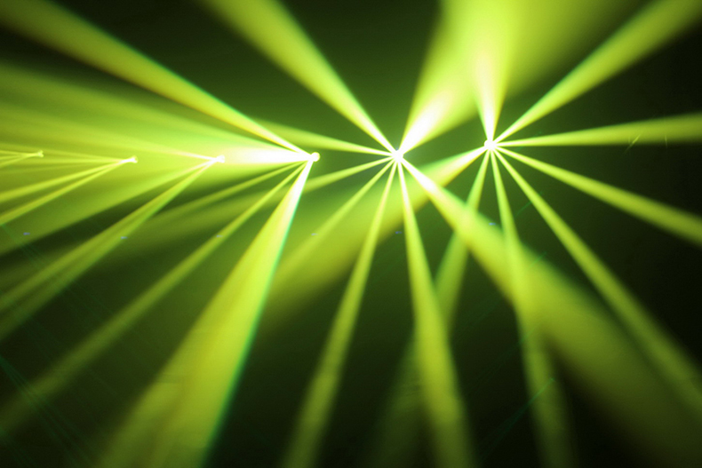 光束燈和搖頭燈的實(shí)際應(yīng)用?效果圖