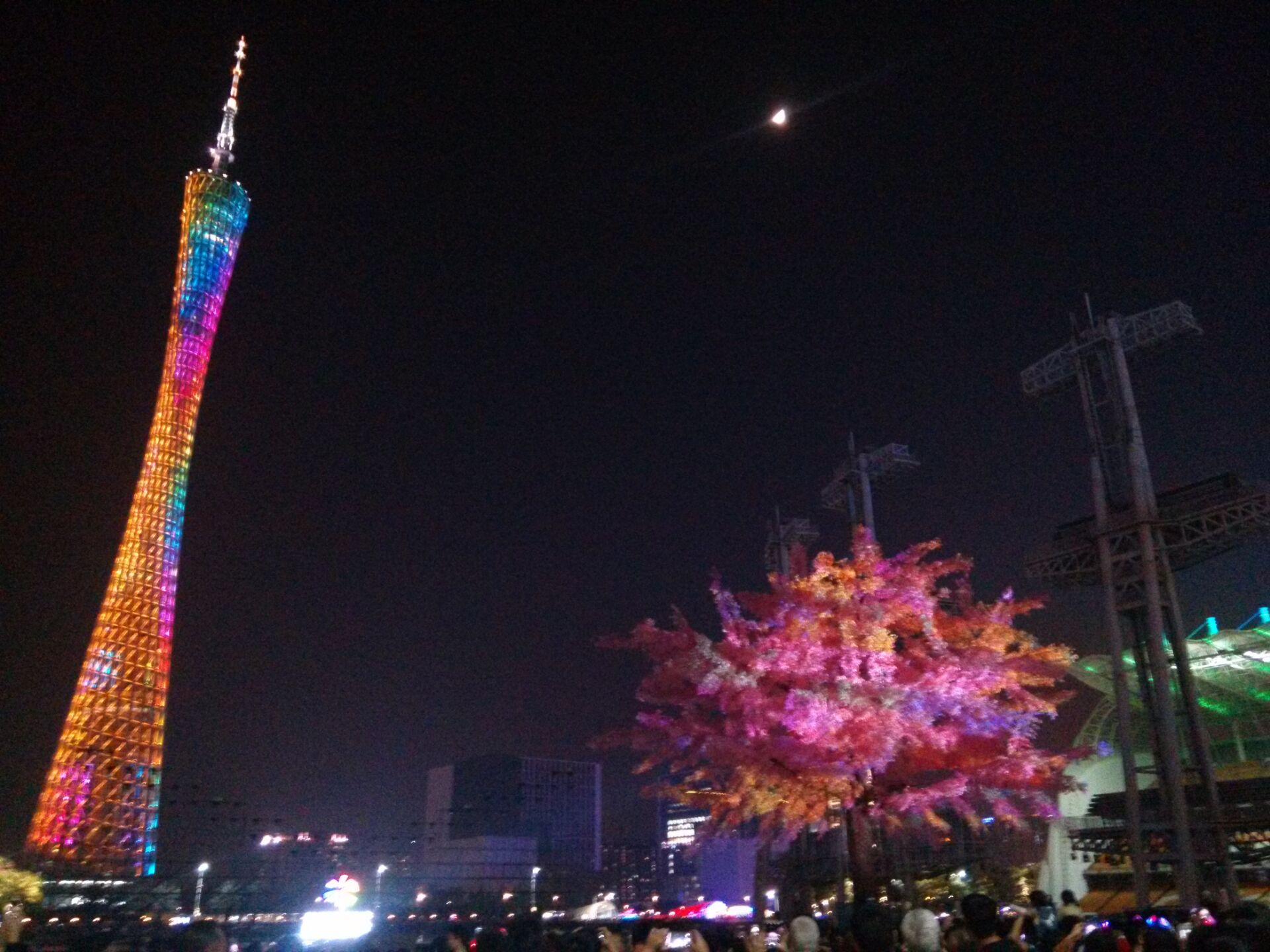 思成燈光見證2017年廣州國際燈光節效果圖